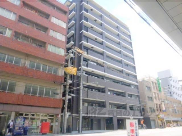 プレサンスロジェ四条大宮駅前外観写真2
