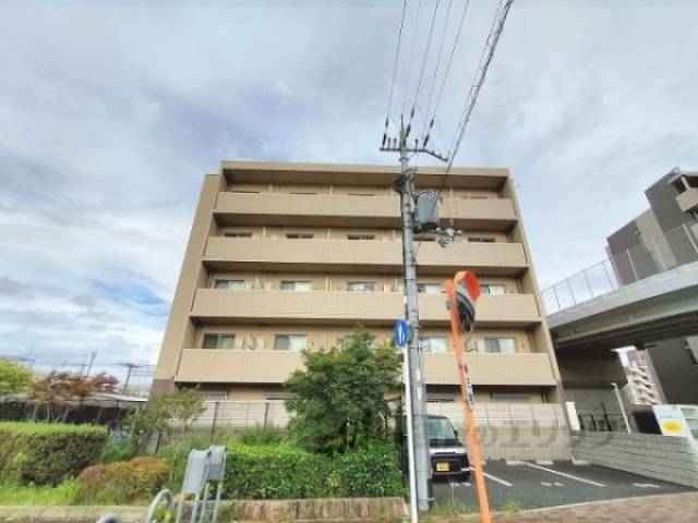 グランレブリー桂川外観写真3
