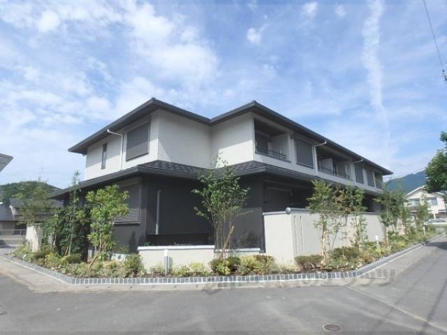 ＭＡＧＮＯＬＩＡ外観写真1