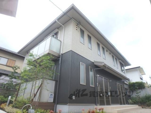 グリーンベル宝ヶ池外観写真2