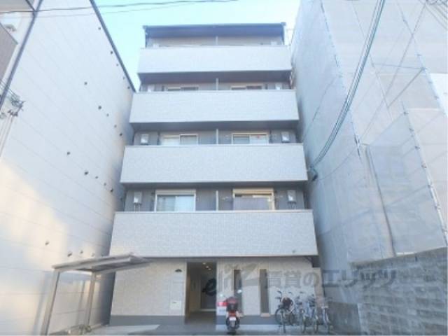 ディアネス西院外観写真2