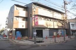 フラッティ新大宮1階店舗外観写真