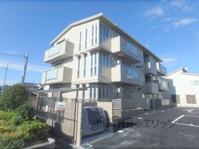 ロータス外観写真1