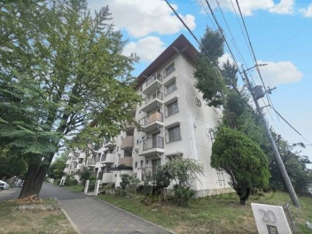 花園団地20号棟外観写真2