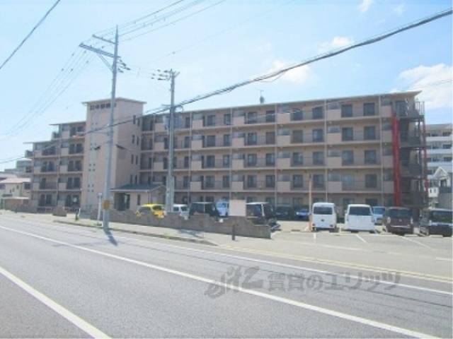 プルーリオン亀岡外観写真3