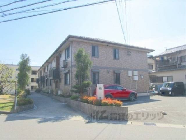 レジデンス桜外観写真1