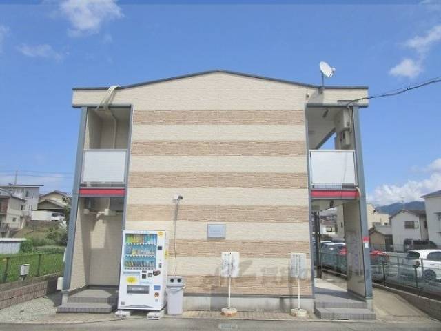 レオパレスレジェンド外観写真2