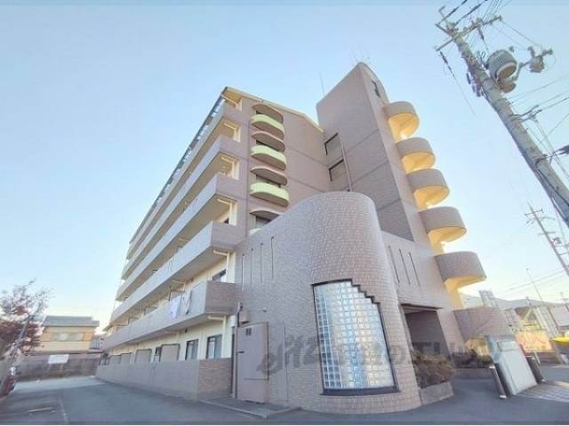 ベルセーヌ亀岡外観写真2