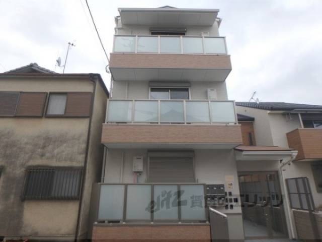 ワイズソラーナ外観写真2