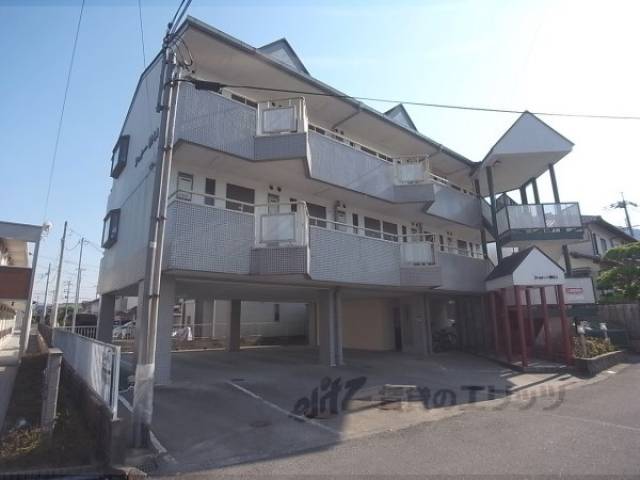 シャトーゆい外観写真2