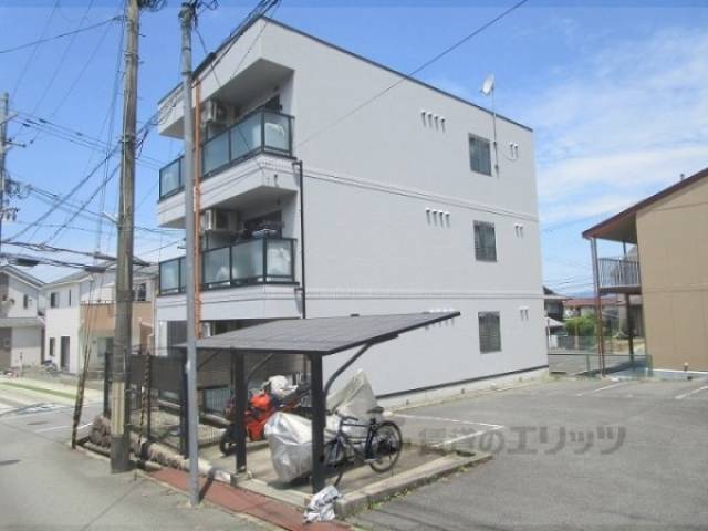 コンフォール・カレッジ外観写真3