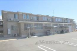 ウエストパディー外観写真