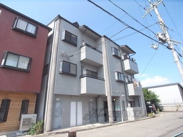 090968の外観写真