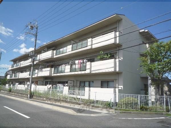 090996の外観写真