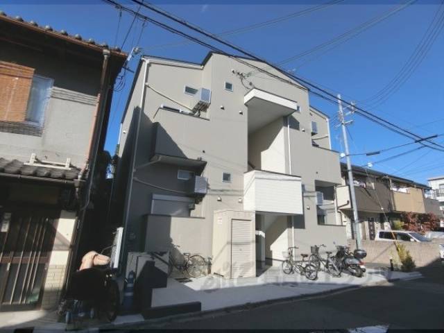 リヴァブル京都駅西外観写真1