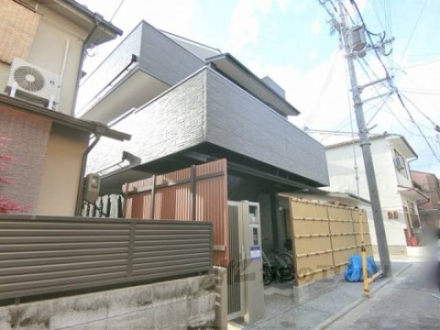 アールグランツ蘆山寺千本外観写真1