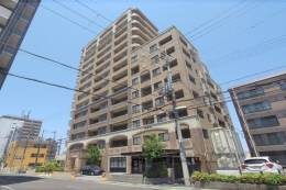 アメニティ南草津Ⅵ　外観写真