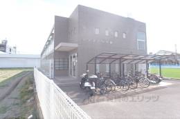 ジャスティ川島外観写真