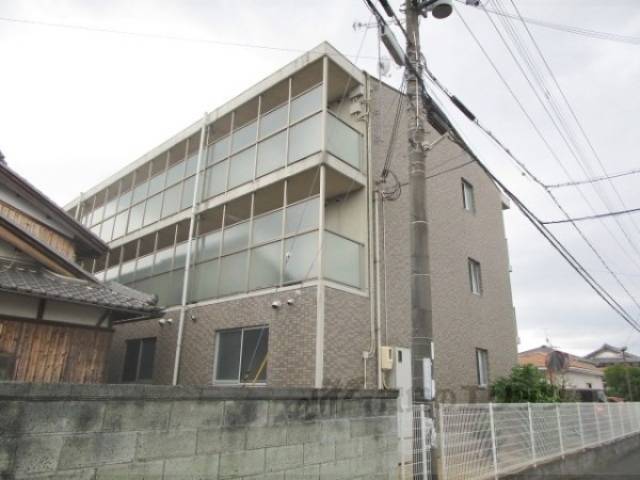Ｃｙｇｎｕｓ　ｈ外観写真3