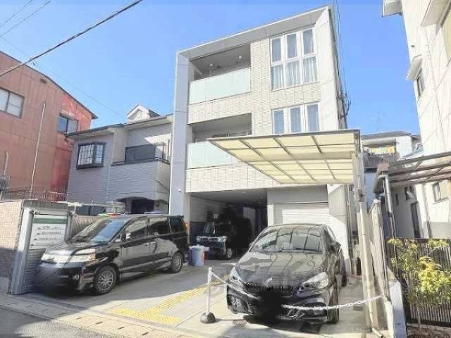 グラン・ピエール太秦外観写真1