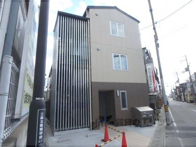 シルキーハウス外観写真1