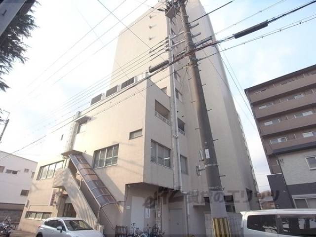 クラウンコーポ外観写真2
