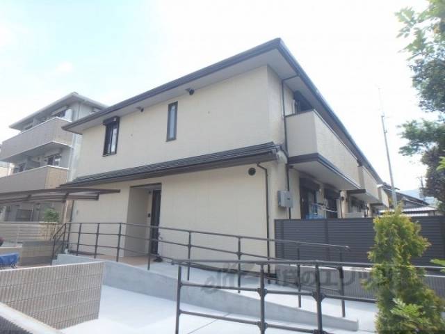 ライトハウス西野外観写真1