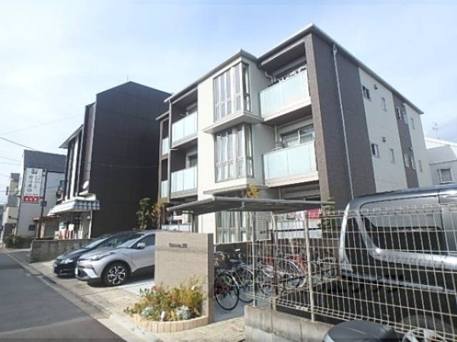 プランドール深草外観写真2