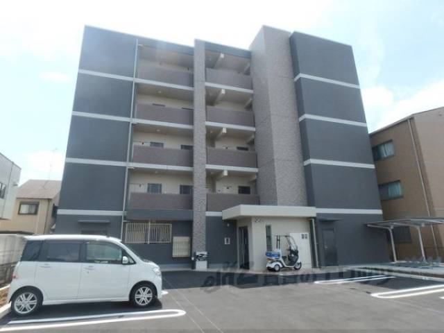 ブライトアイリス外観写真1