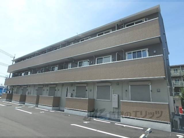 メゾンヴィラ栗東外観写真2