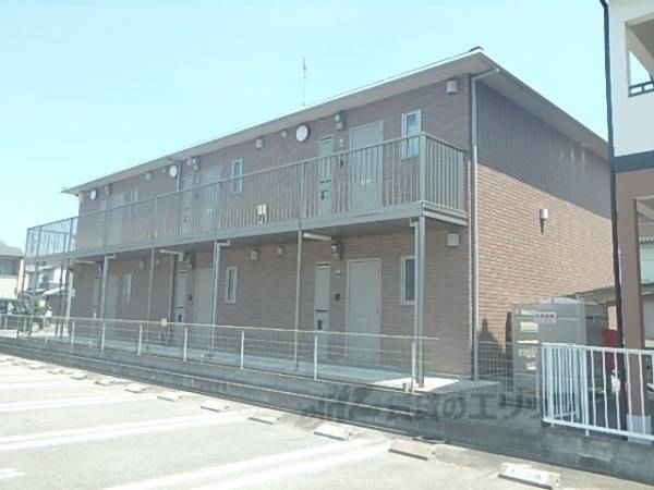 092528の外観写真