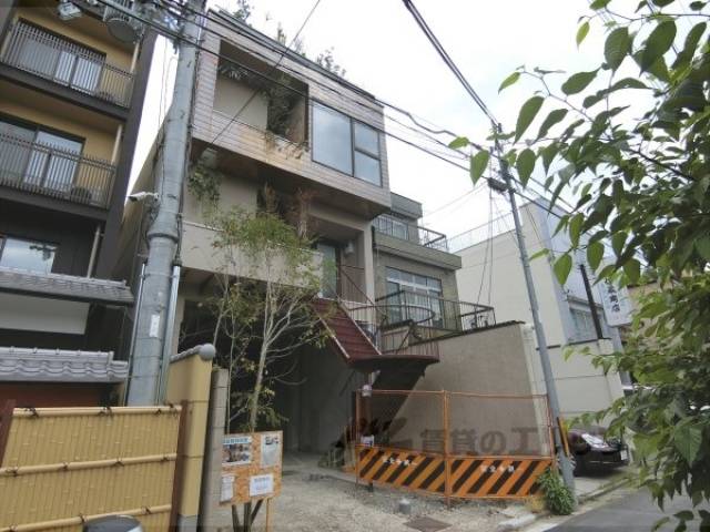 貸家外観写真1