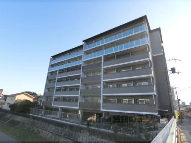 プレサンス京都鴨川外観写真1