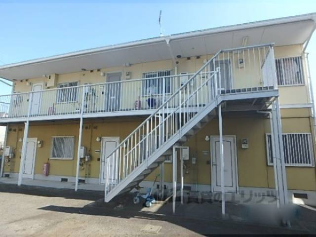 クワトルセゾン外観写真1