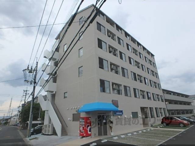 クロスメゾン外観写真2