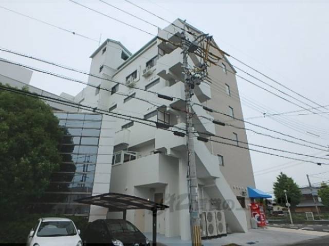 クロスメゾン外観写真3