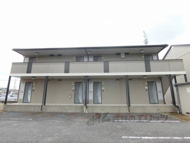 エストヴィラージュ２外観写真1