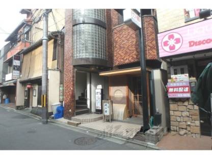 イズミナイトビル外観写真1