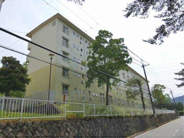 石山14号棟外観写真2