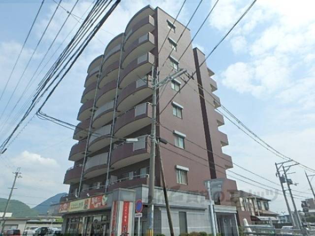 シャインローヤル外観写真2