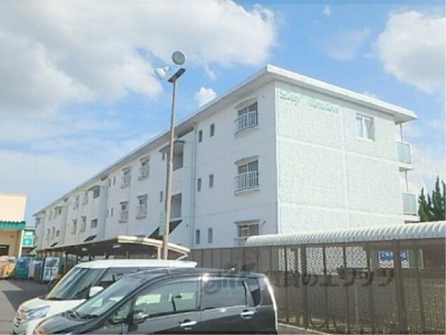 リーフマンション外観写真1