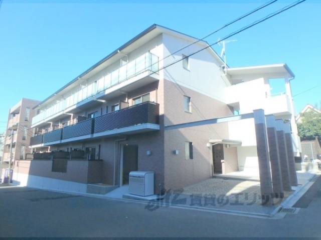 ディアコート北白川外観写真1