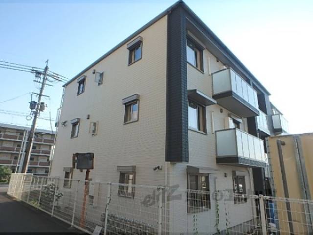 ソレイユルヴァン暁外観写真2