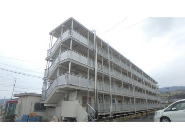 ビレッジハウス長岡１号棟外観写真1