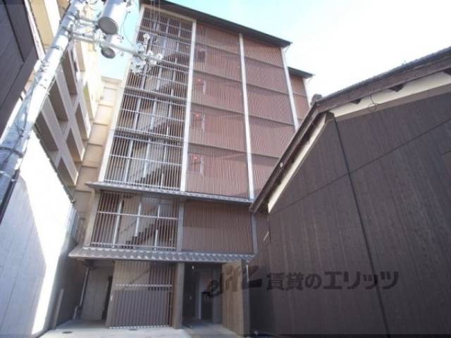 ティアラ京桃山外観写真1