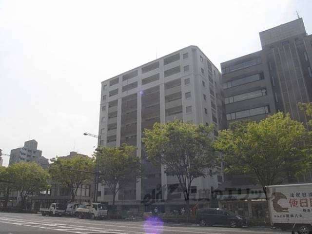 イーグルコート烏丸御池ル・シエル外観写真1