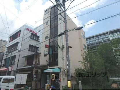 オカ建物ビル外観写真1