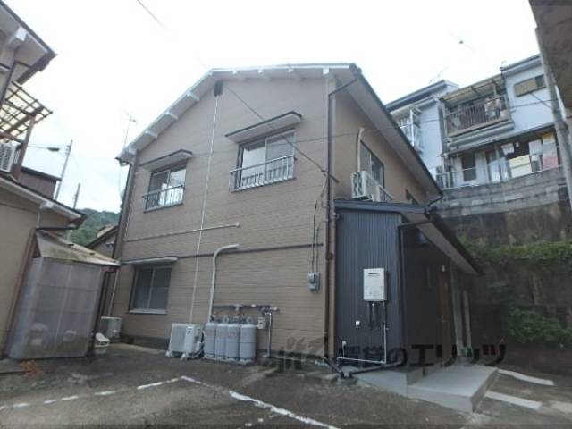 貸家外観写真1