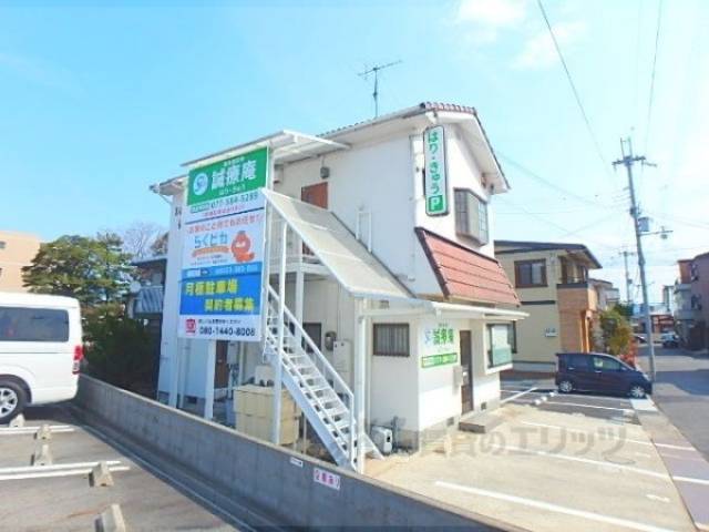 ヴィラヤマモト外観写真2