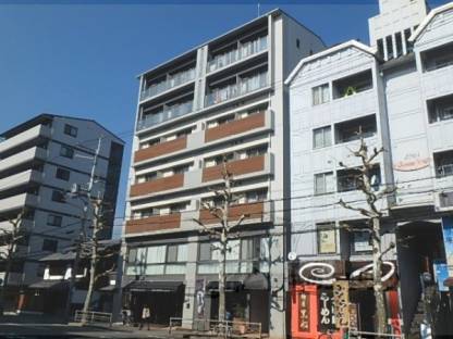 グランドーリア西院外観写真3